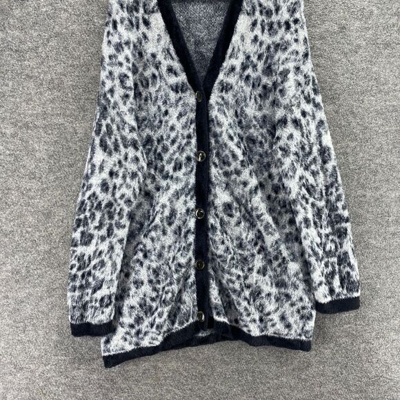 Ann Taylor Cardigan Women L Large White Animal Print Knit Button Up V-Neck - Picture 4 of 9